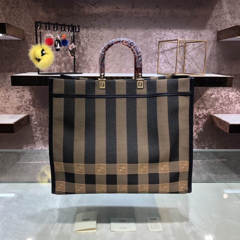 Fendi Deepcoffee Leather 2573 Replica