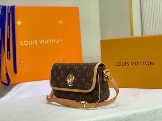 Louis Vuitton Epi Leather Bowling Montai M5931k Replica