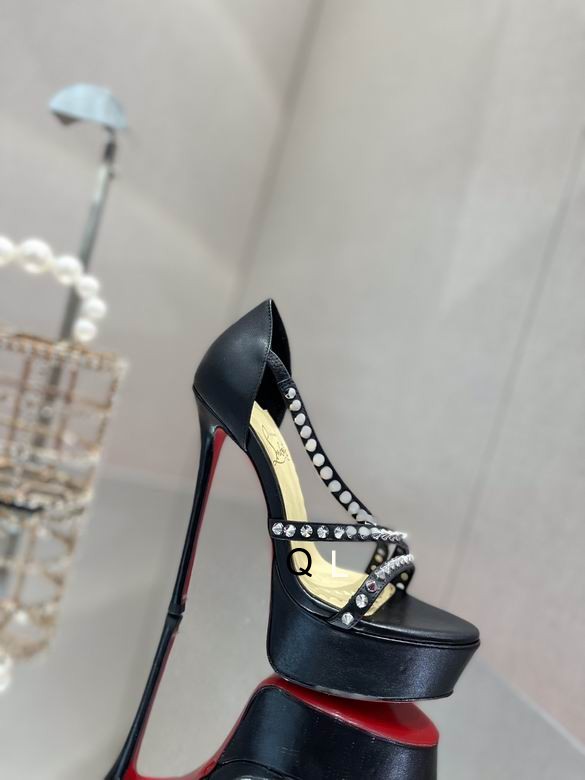 Discount Christian Louboutin Woman Shoes Clws367