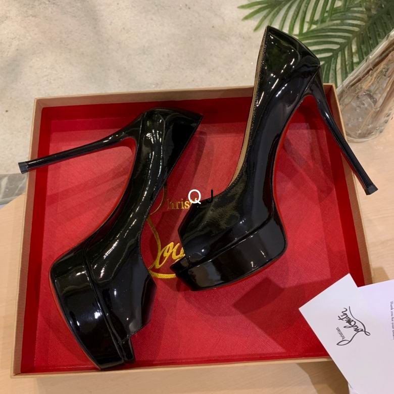 High Quality Christian Louboutin Woman Shoes Clws396