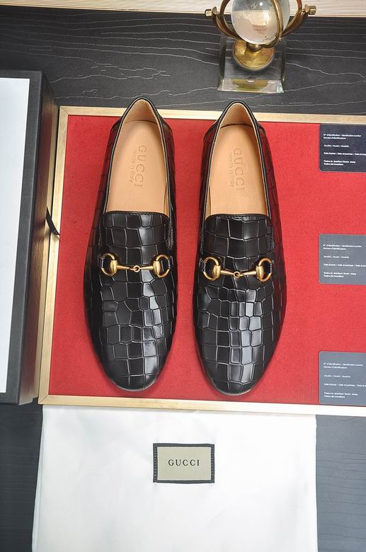 Replica Gucci Man Shoes 231