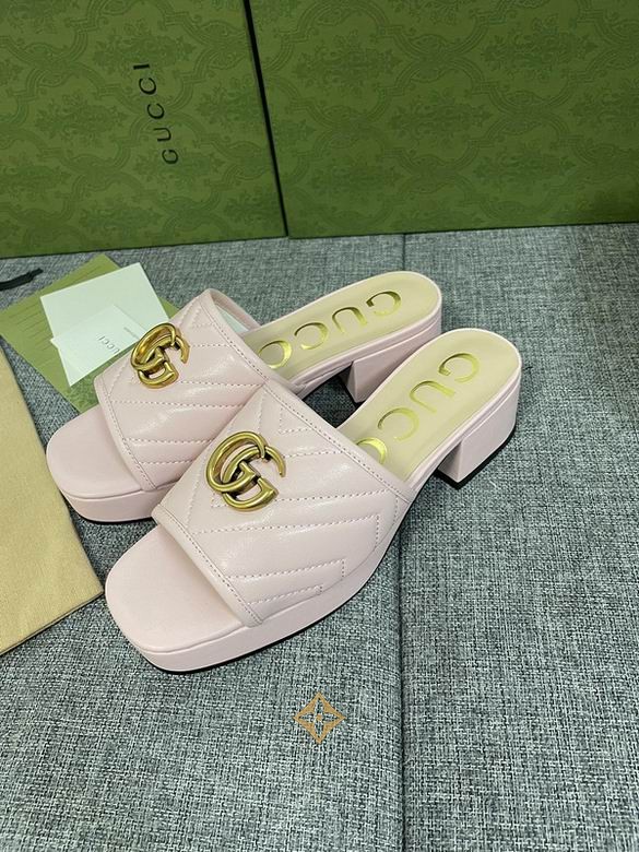 Gucci Woman Shoes 027 Collection