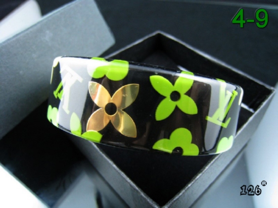 Fake Louis Vuitton Bracletes Jewelry 022 Prices