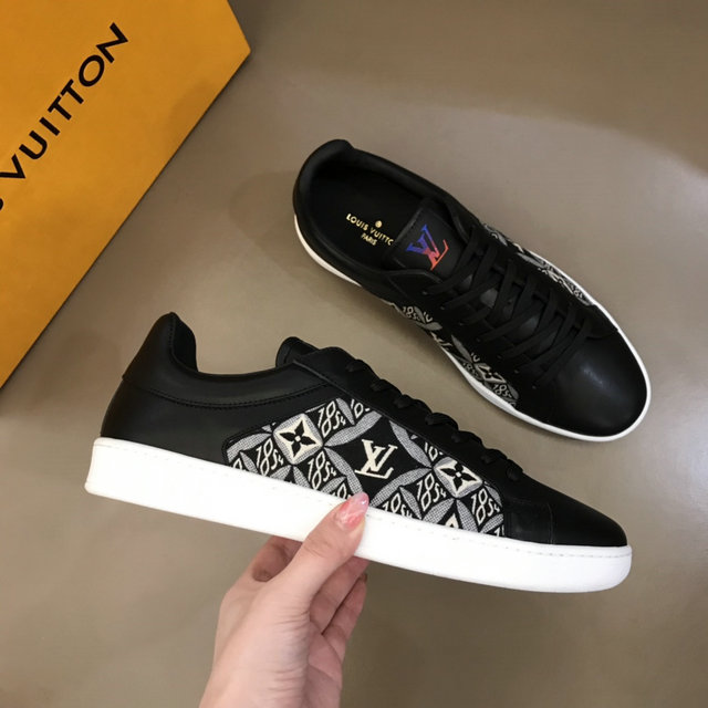 Lv Man Shoes 090 Replica