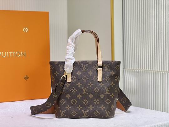 Fake New Arrival Aaa Lv Bags Nalvb835