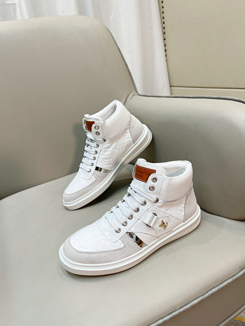 Lv Woman Shoes 016