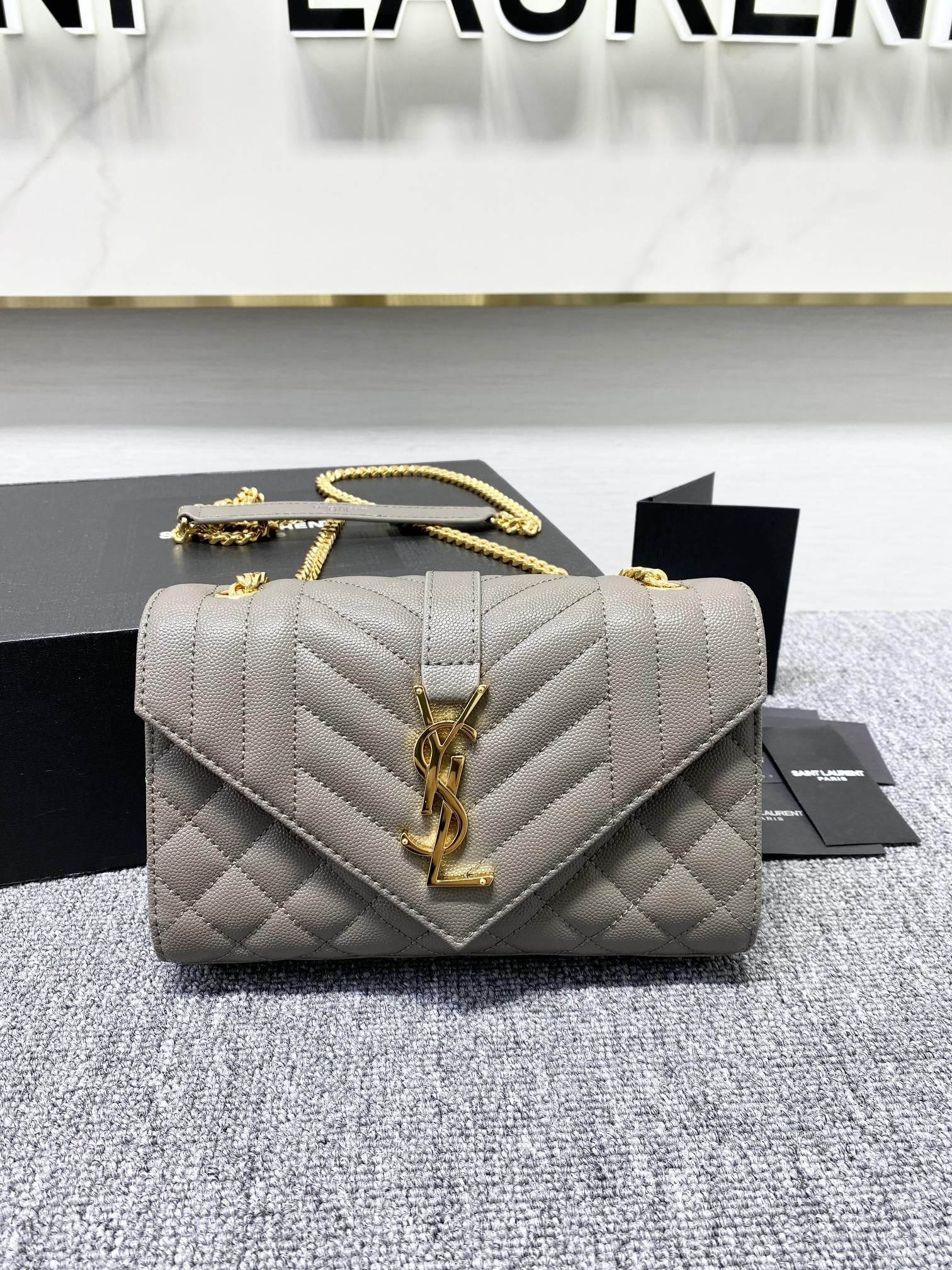 Yves Saint Laurent Handbags Yslhb038 Replica Wholesale