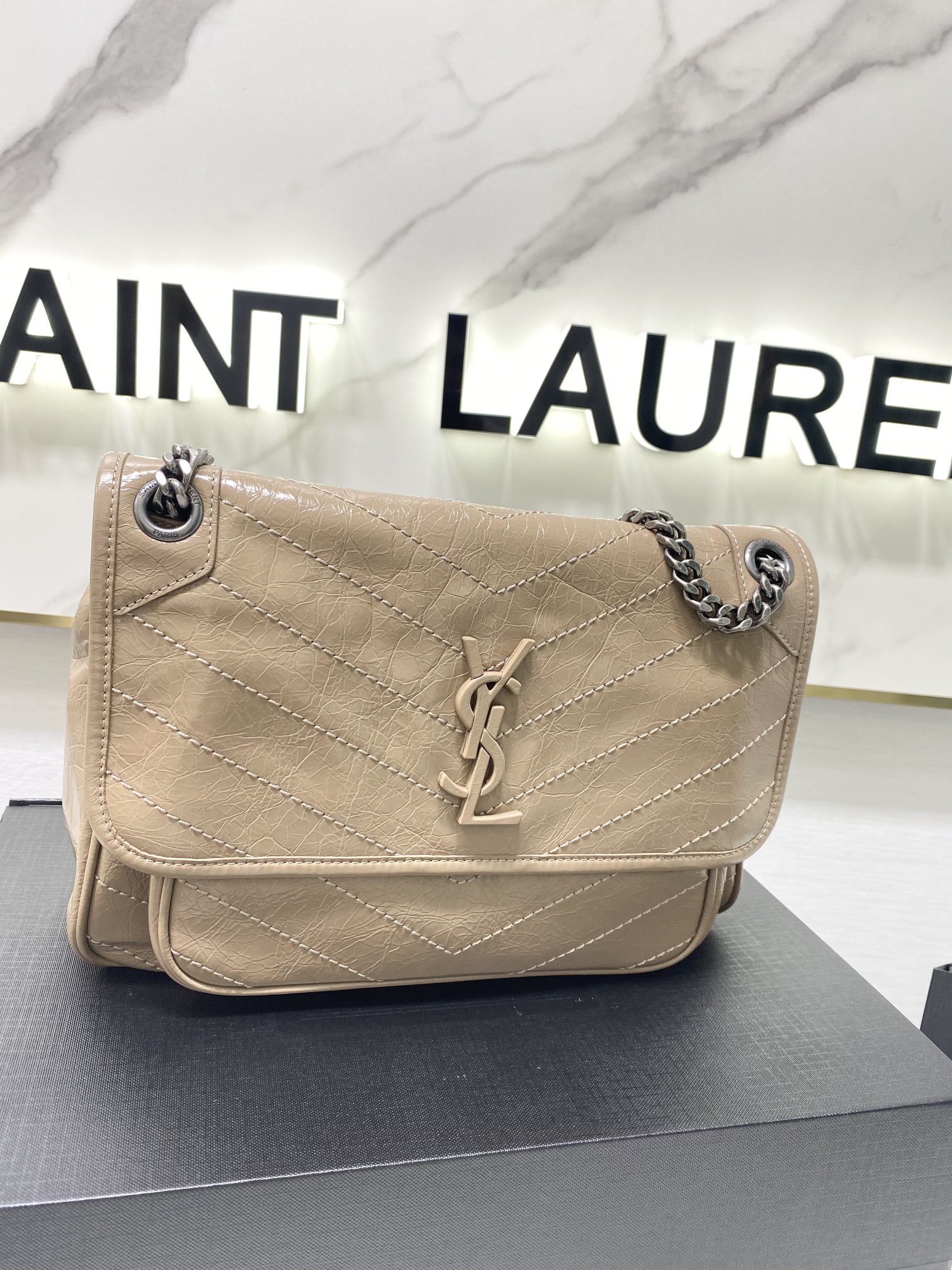 Replica Yves Saint Laurent Handbags Yslhb008 List Price